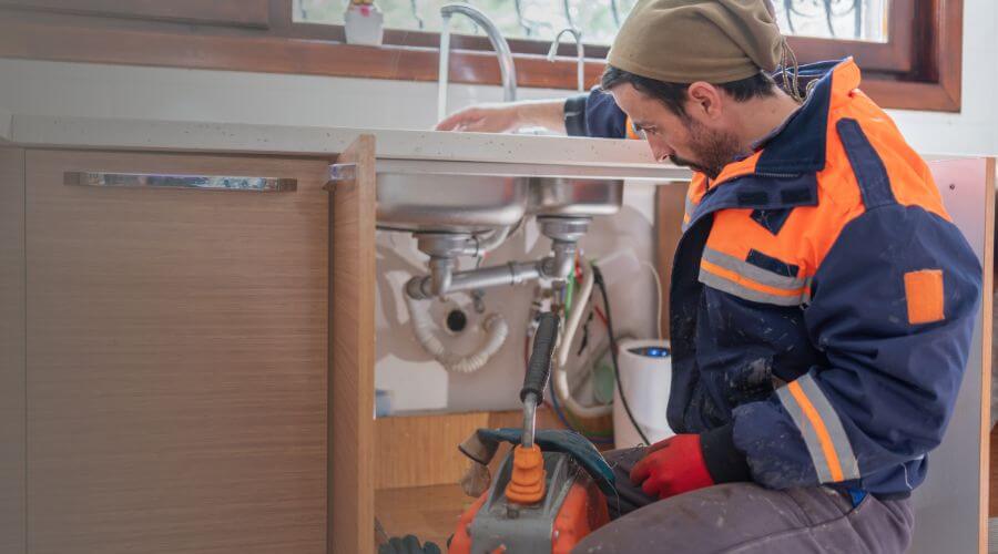 Local expert plumbing services in Paris, IL